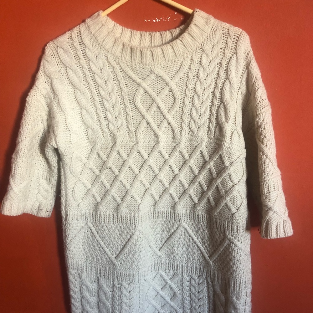 Cable knit Sweater
